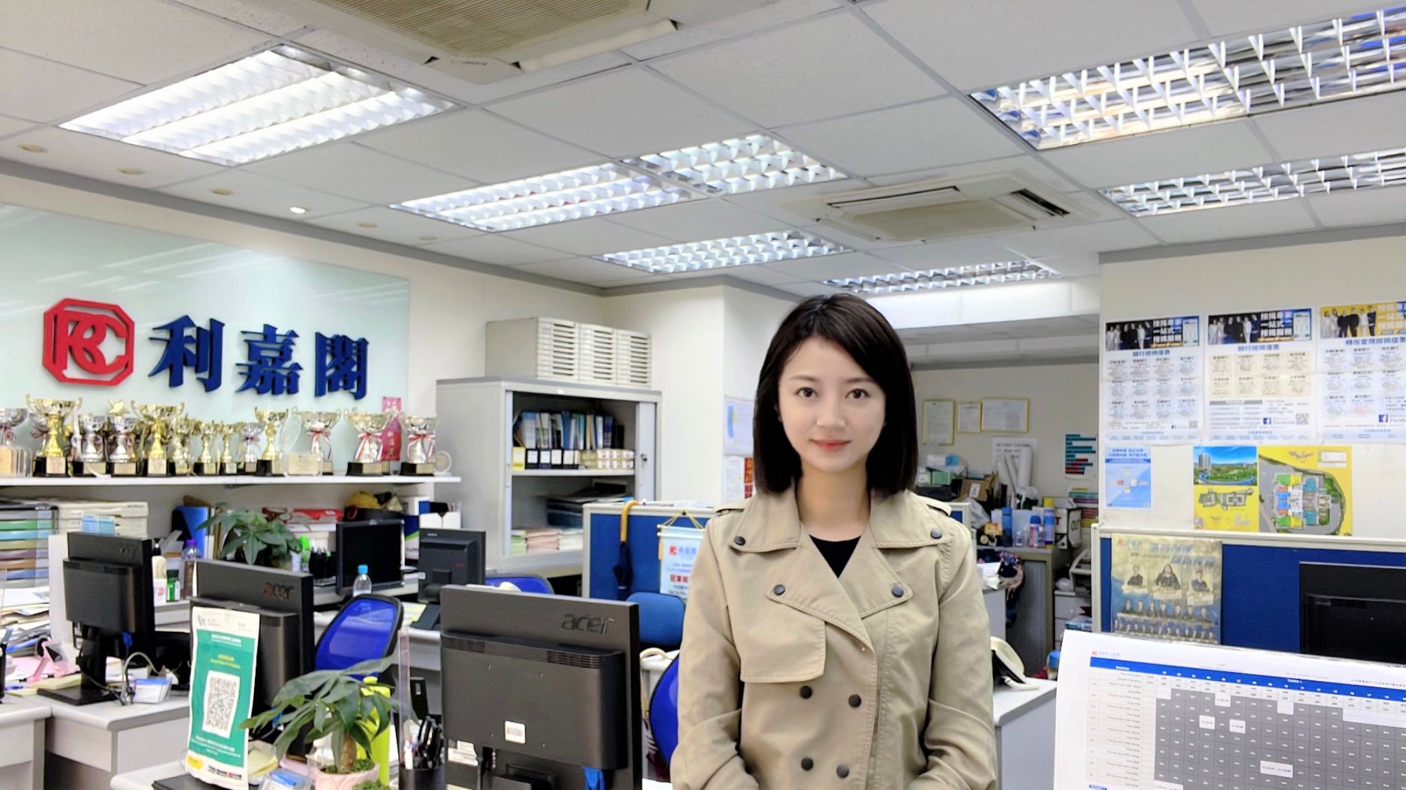 朗庭園兩房509萬成交 呎價11,976元 「真盤源」恍如現場睇樓 省時超方便 利嘉閣地產元朗千色匯分行助理分區經理朱子華表示,該行高級客戶董事鄧淑文(Yandy)新近促成元朗朗庭園5座中層 undefined
