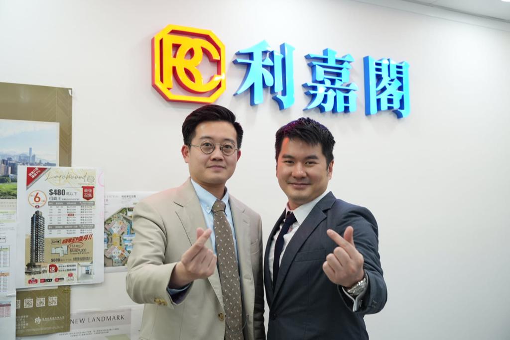 买家连租约购入丽晶花园两房户 成交价502万 租金回报料达3.1厘 利嘉阁地产德福花园分行经理罗铭(Harry)表示,该行客户经理黎灿文(Man)新近促成九龙湾丽晶花园22座极高 undefined