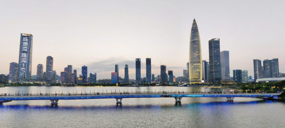 新界西北無論北上前往深圳南山區及前海或南下往香港國際機場均 十分方便快捷