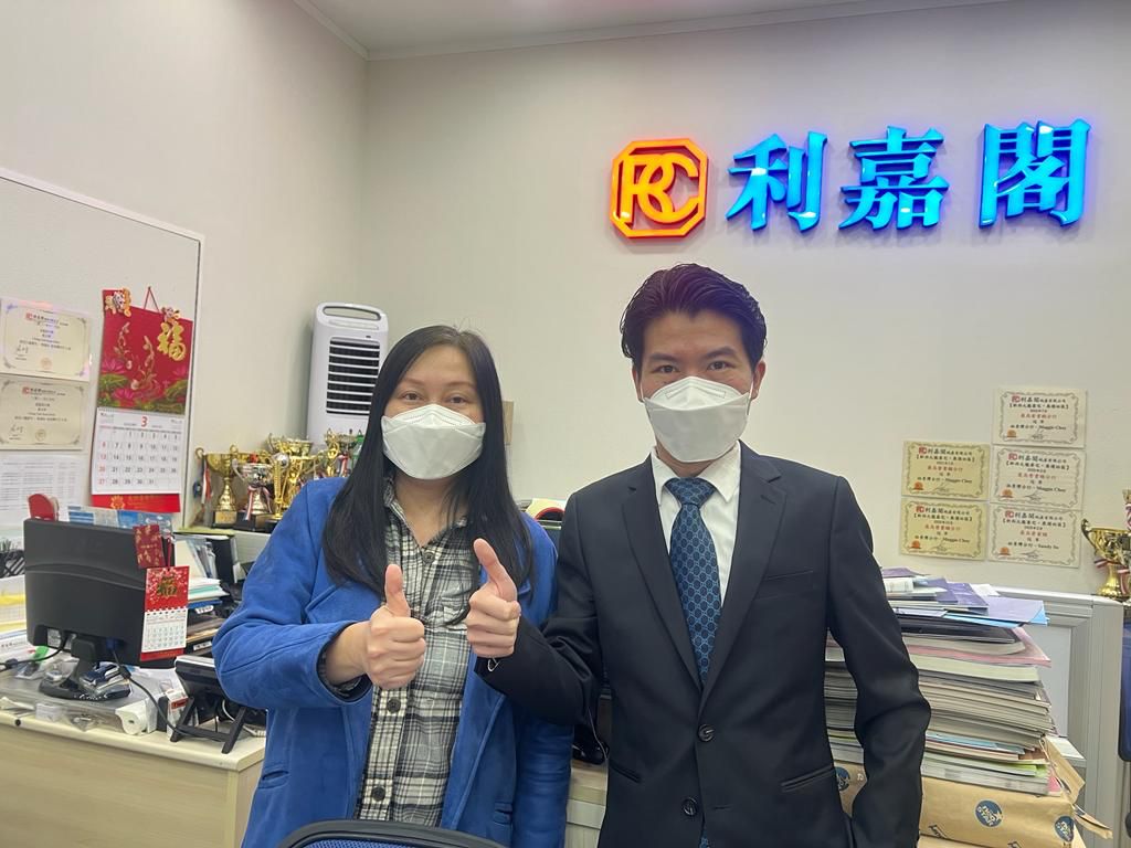 一號銀海中層三房套1,650萬元沽 精英代理全程跟進 「真盤源」口碑載道 利嘉閣地產皇牌屋苑維港灣分行(A組)高級分區董事余浩維(Don)表示,該行旗下精英客戶董事黎家榮(Ricky)... undefined