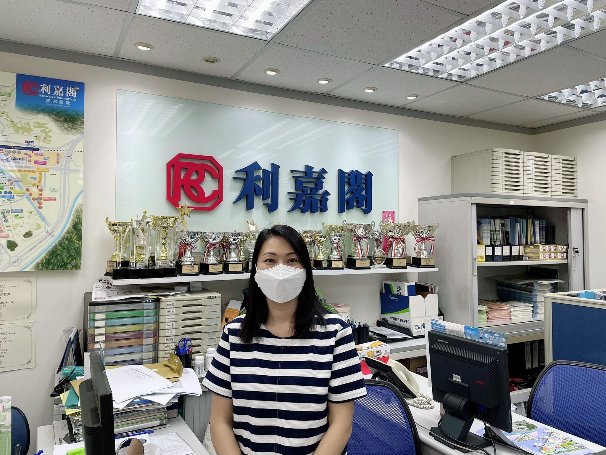 富來花園中層戶沽435萬 「97貨」勁升2.2倍 買家靠「真盤源」購筍盤 利嘉閣地產皇牌屋苑元朗-千色匯分行助理分區經理朱子華(Andy)表示,該行精英物業顧問羅飛英(Feiying)... undefined