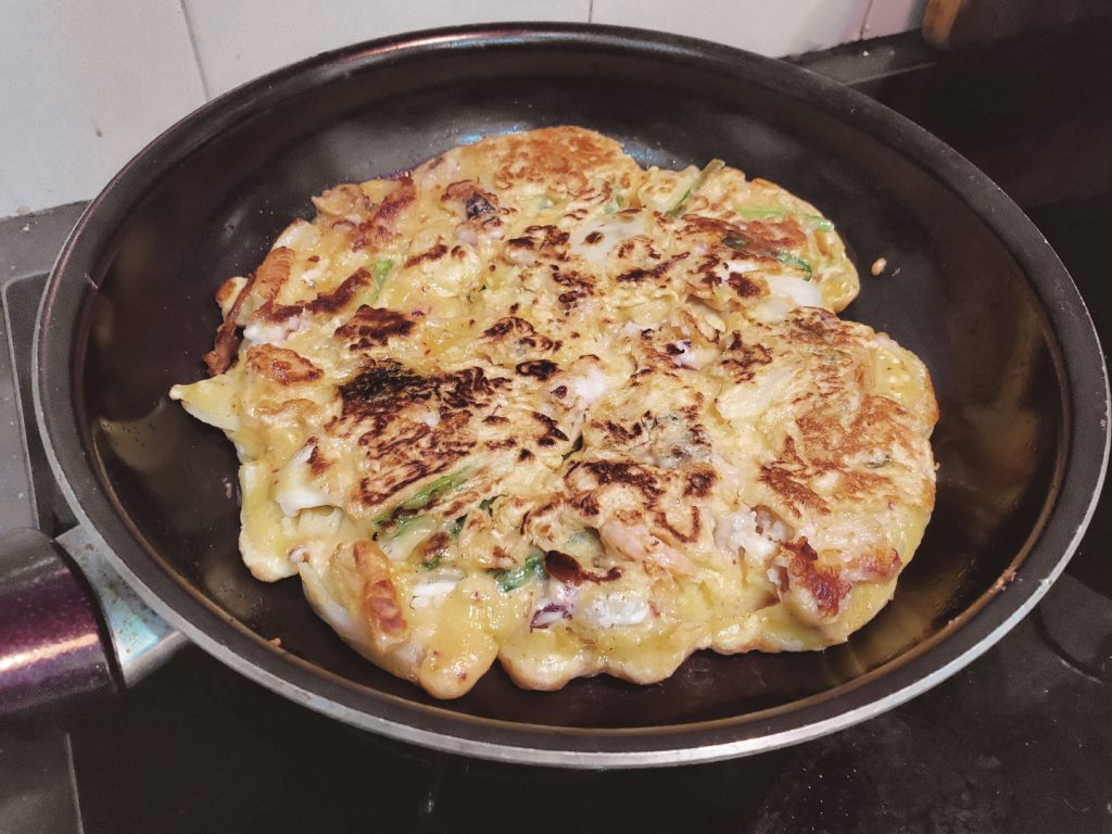 以「韓」驅寒泡菜海鮮煎餅| 家的感覺- 利嘉閣地產代理有限公司